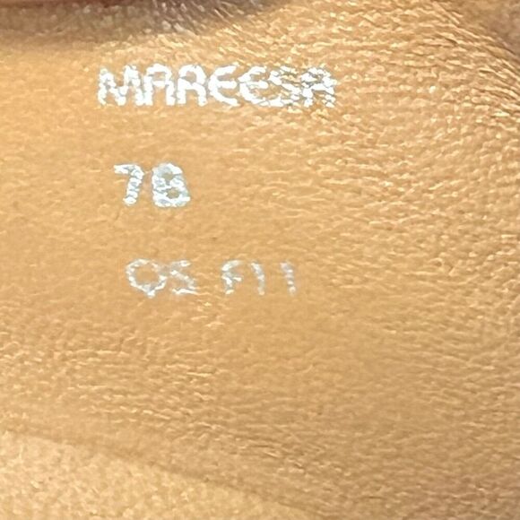 Earthies Womens 7 B Black Leather High Heels Slip On Classic Comfort Casual Pump - Picture 11 of 13